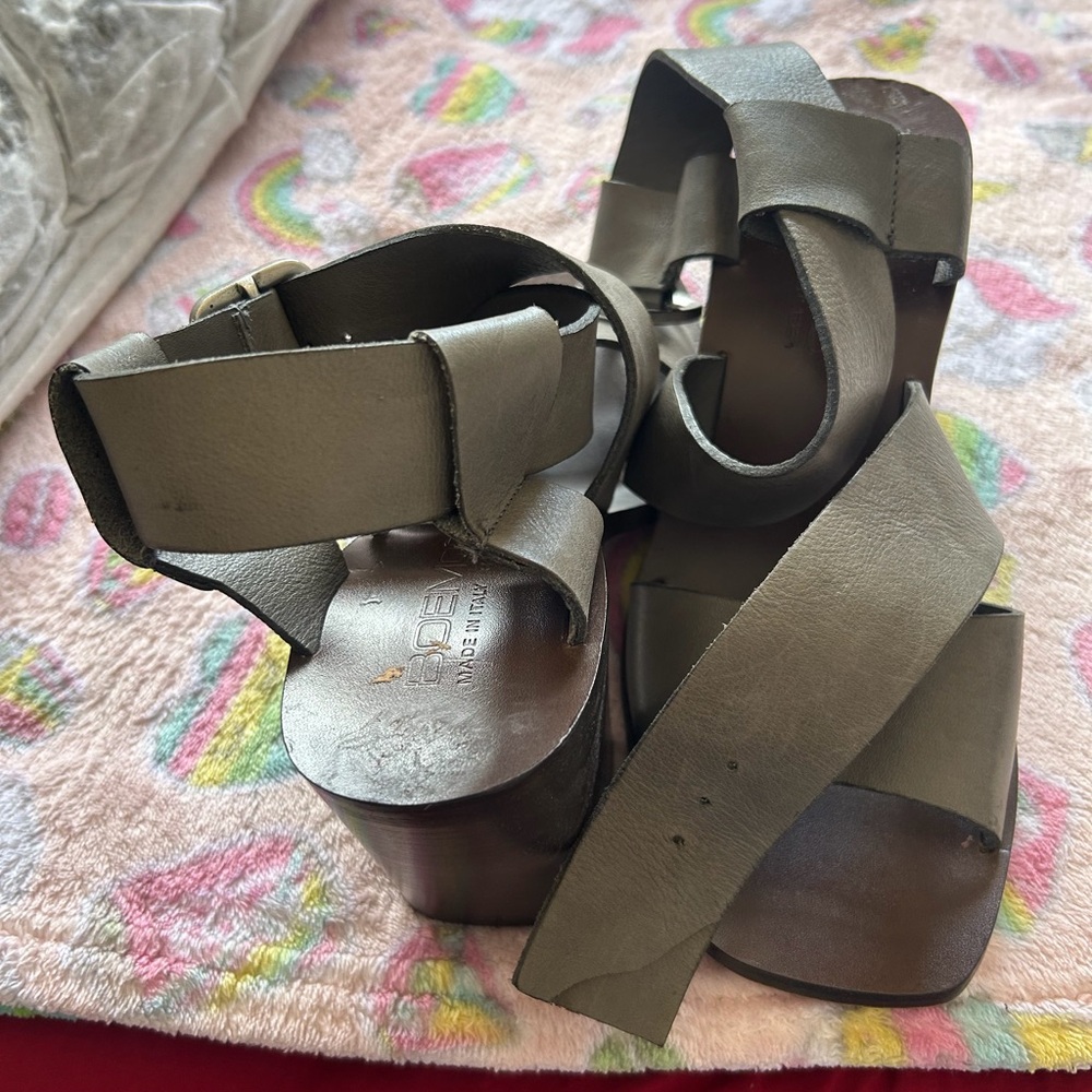 Stylish Olive Platform Sandals